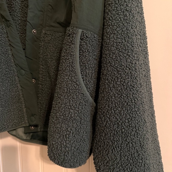 OFFLINE by AERIE Fluff Love Sherpa Jacket - Picture 5 of 5